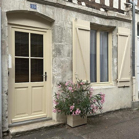 L'Annexe De L'Abbaye Apartment Auxerre Exterior foto